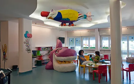 immagini che fanno vedere le decorazioni della pediatria